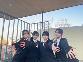 青山学院横浜英和高等学校iconic写真