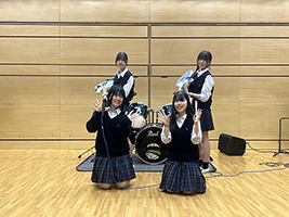 柏木学園高等学校La Reine写真