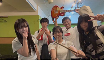大阪府立富田林高等学校Petrichor写真