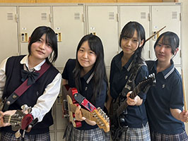 相模女子大学中学部・高等部猫舌申請中写真