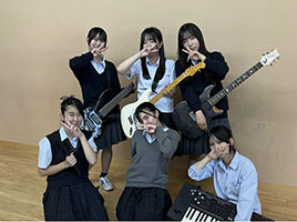 日出学園中学校・高等学校cherry blossom写真